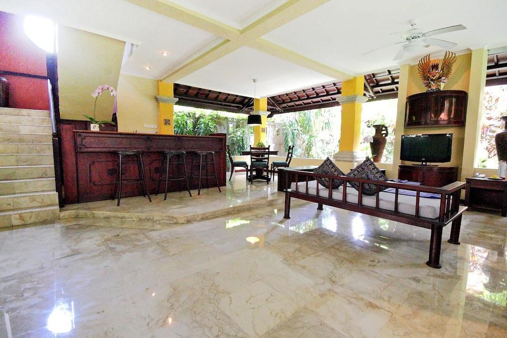 Royal Hotel And Villa Bali Легіан Екстер'єр фото