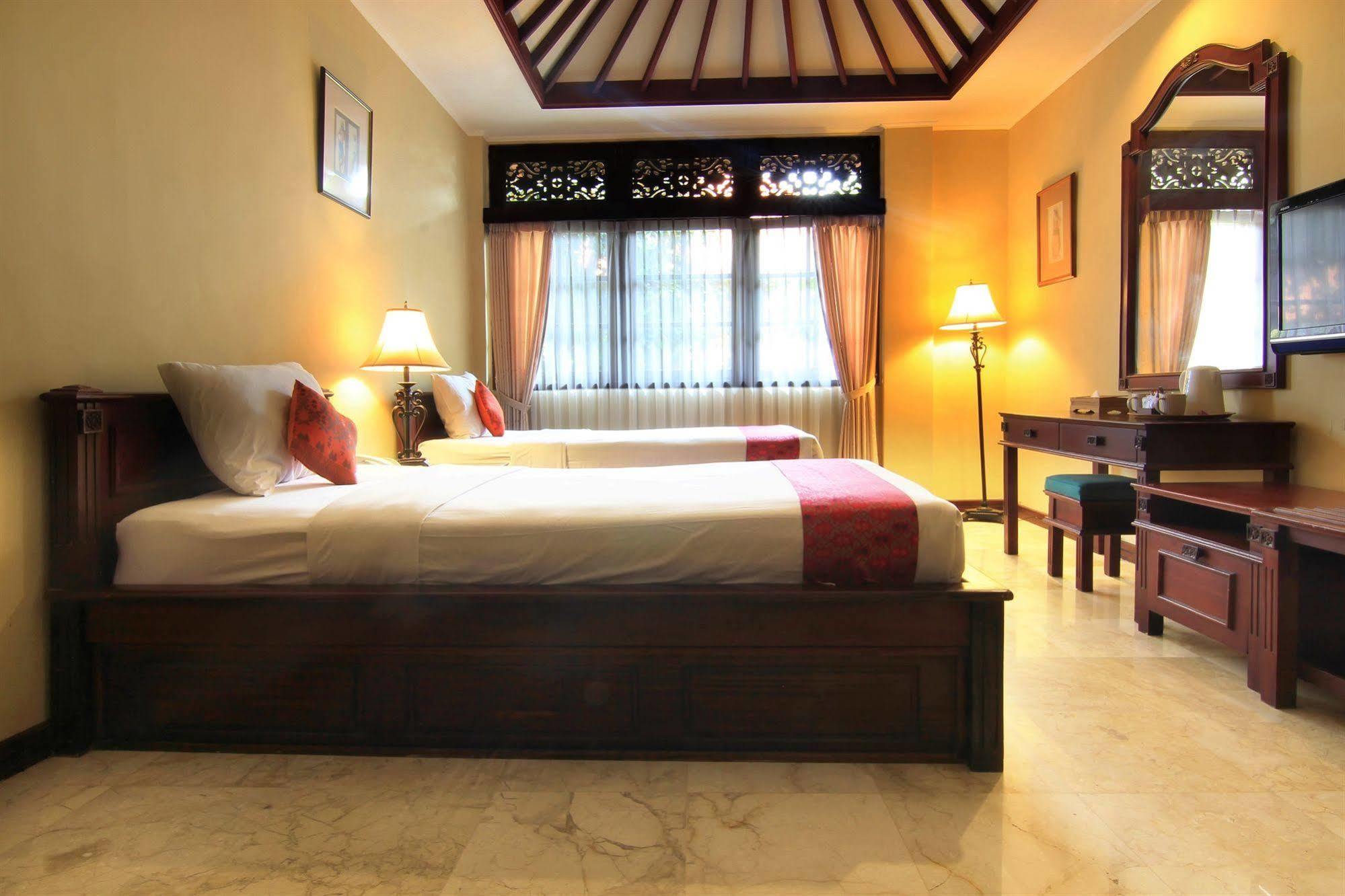 Royal Tunjung Hotel & Villa Legian - Chse Certified Екстер'єр фото